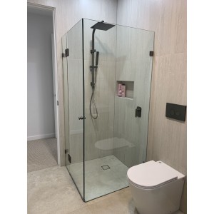 Jara Square Shape Frameless Shower Screen 1200 * 1200 * 2000mm